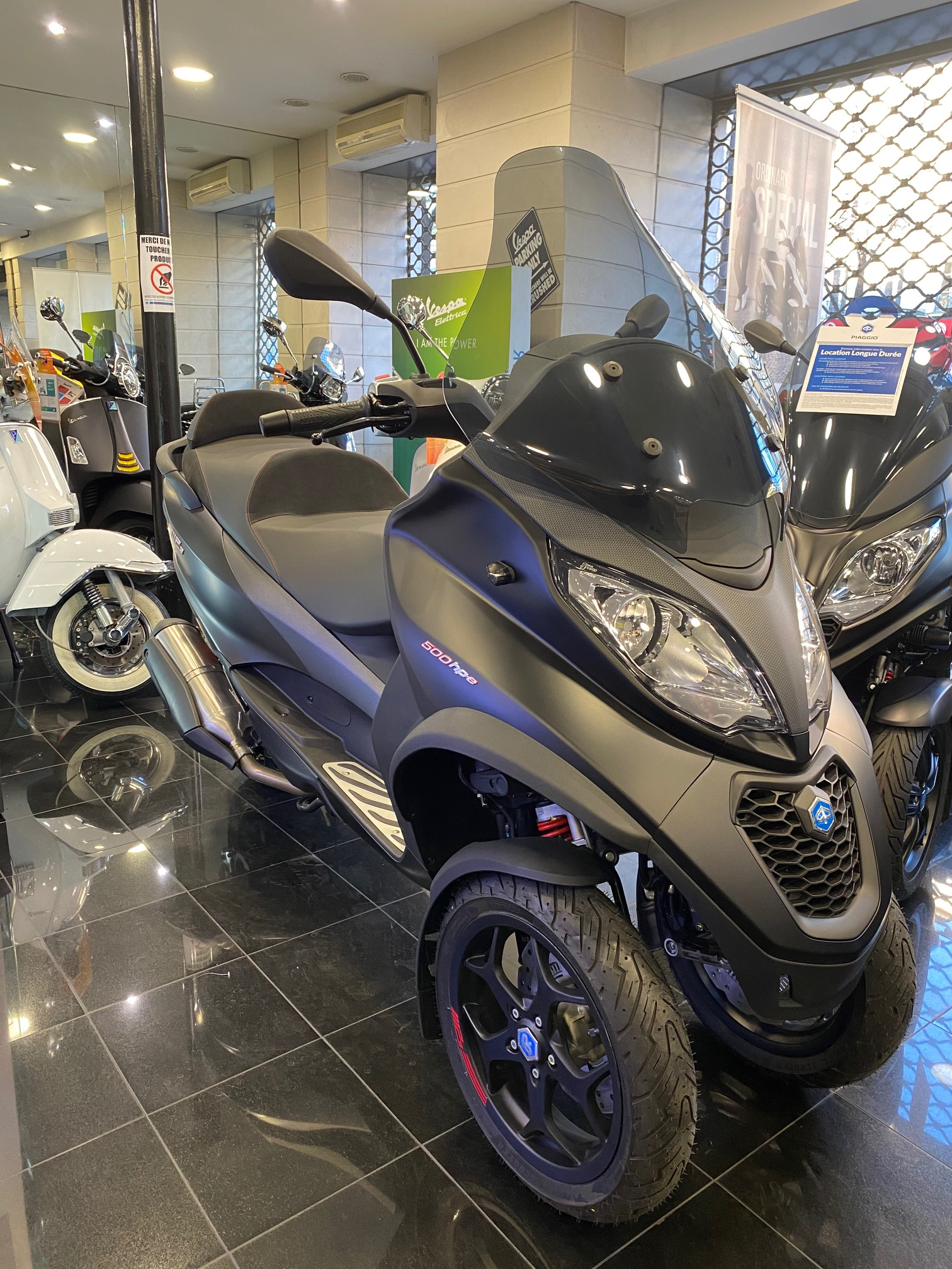 Scooter PIAGGIO MP3 500 HPE SPORT ADVANCED E4 déstocké